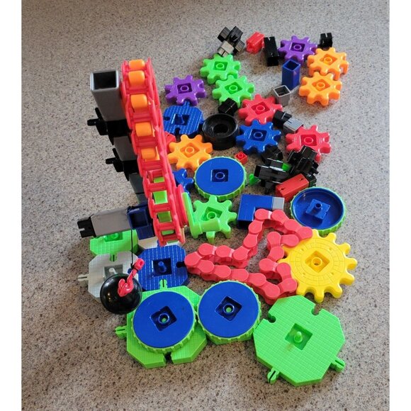 Learning Resources TOY Building Construction Set Machines in Motion STEM PARTIAL - Picture 1 of 8